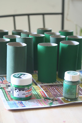DIY Guirlanda Criativa de Natal com rolo de papel higiênico